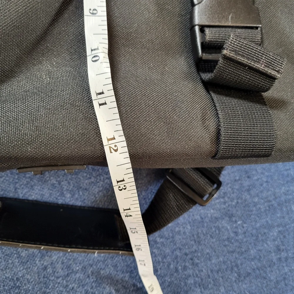 Samsonite Laptop Messenger Bag Black Nylon Professional Business Briefcase Case